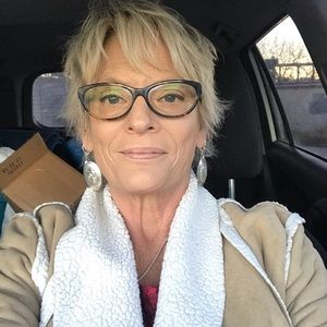 Meet your Posher, Vicki